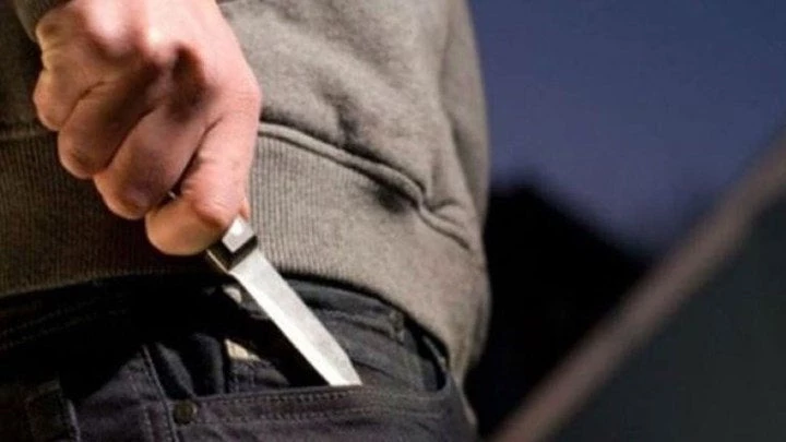 Μαχαιρώματα με τραυματίες στην Παραλία Πατρών